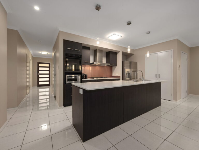 House-R2-5096336