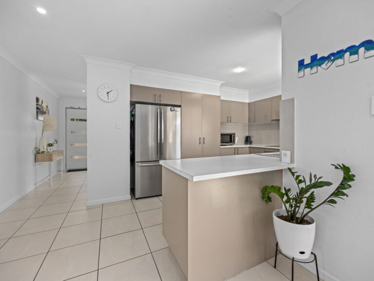 18 Stirling Circuit, Redbank Plains, QLD 4301