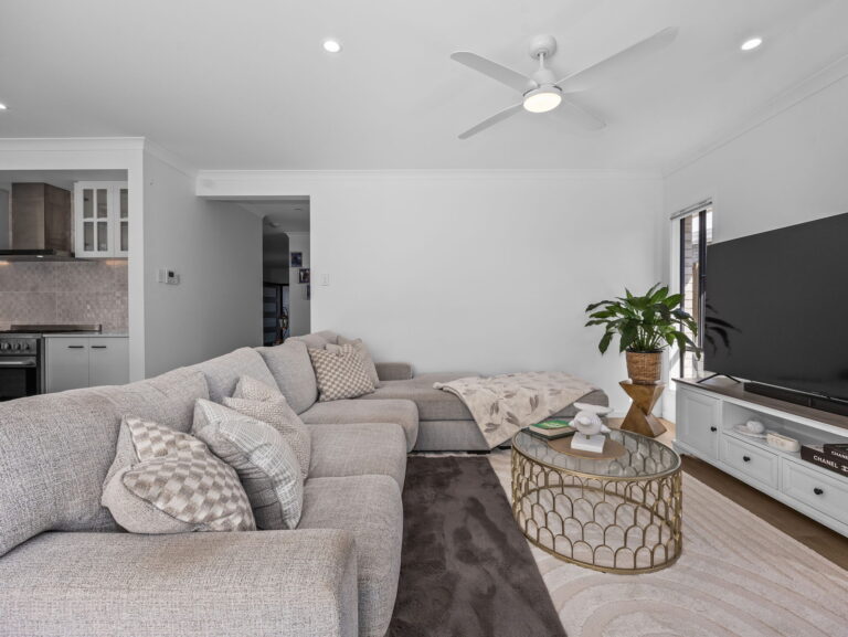 House-R2-5098851