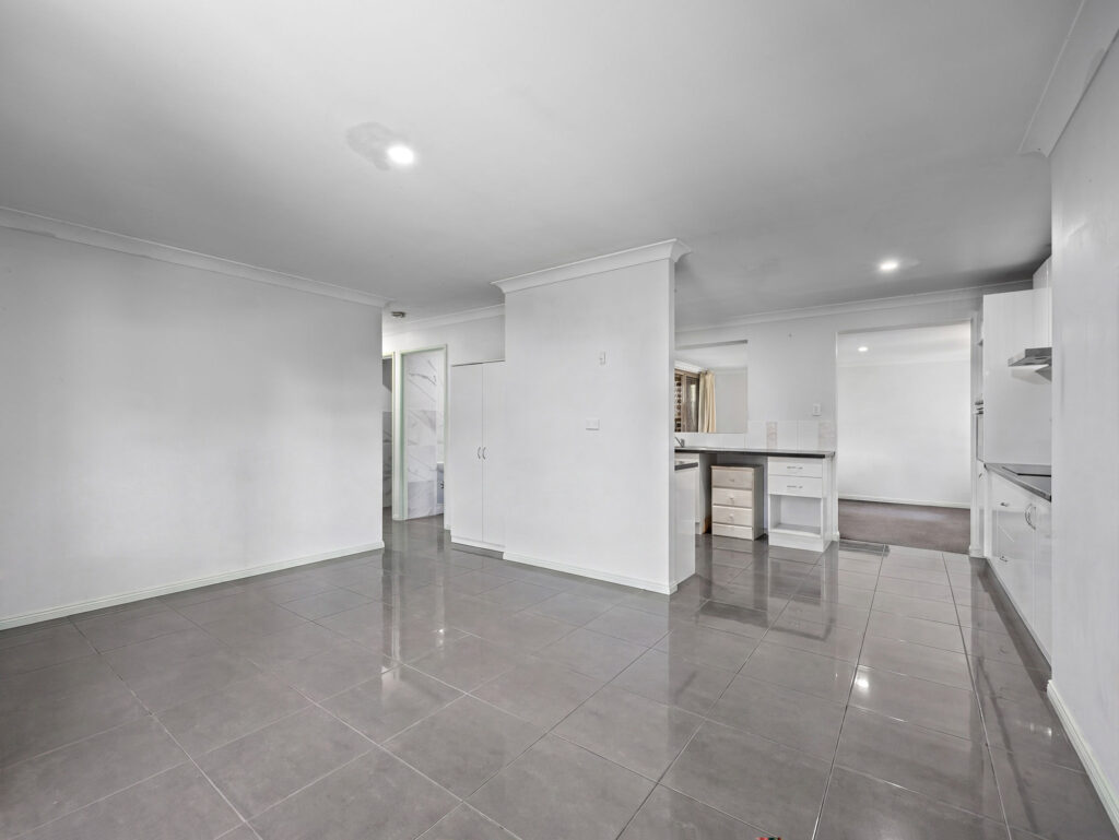 House-Dinmore-QLD-R2-4990860