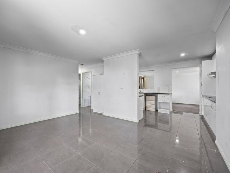 House-Dinmore-QLD-R2-4990860