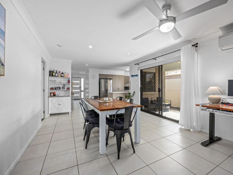 18 Stirling Circuit, Redbank Plains, QLD 4301