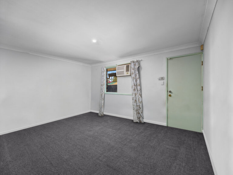 House-Dinmore-QLD-R2-4990860