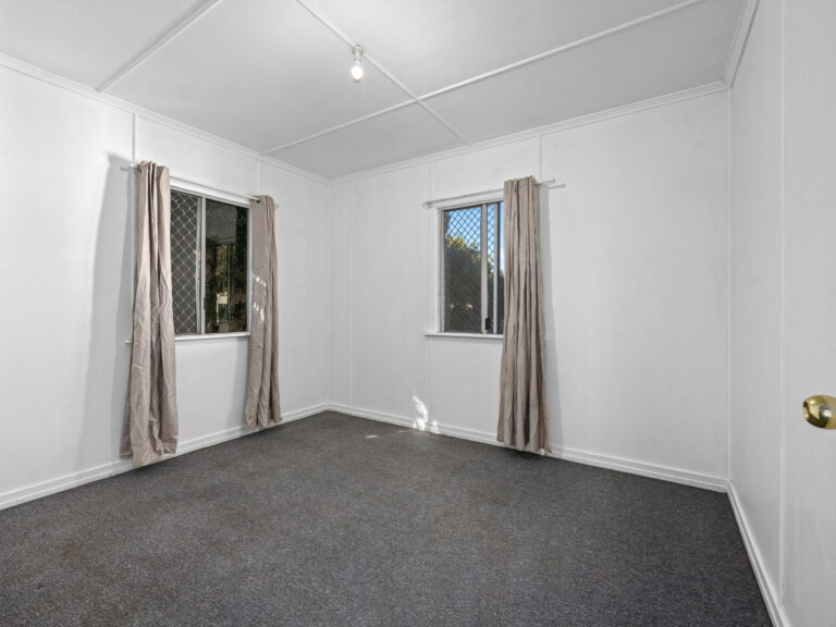 46 Briggs Road, Raceview, QLD 4305