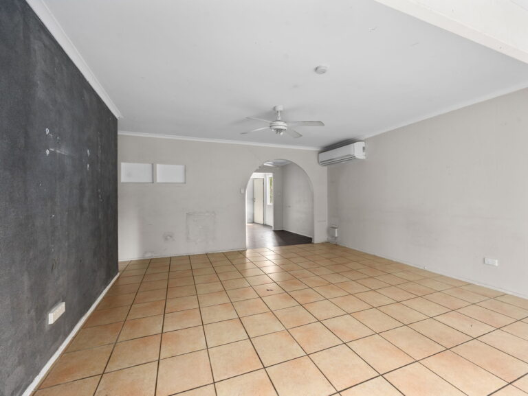 9 Rosemary Street, Bellbird Park, QLD 4300