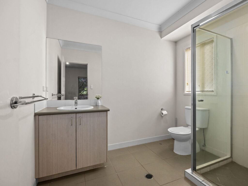 House-Redbank Plains-QLD-R2-5049894