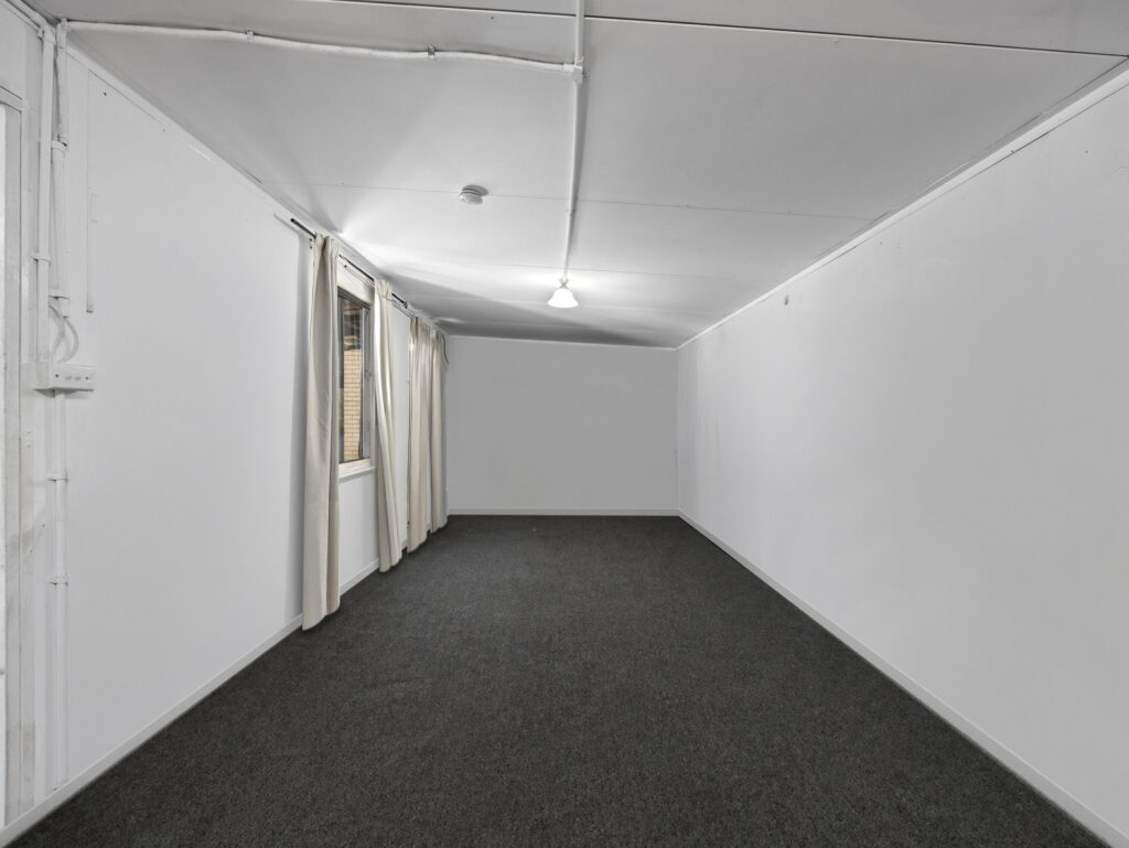 House-Dinmore-QLD-R2-4990860
