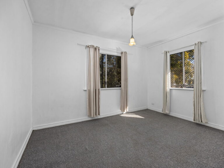 46 Briggs Road, Raceview, QLD 4305