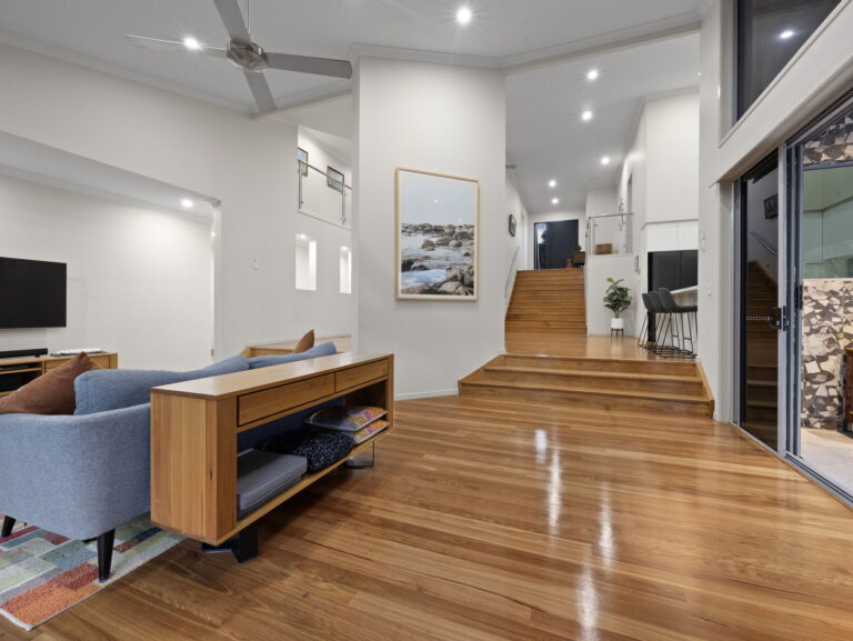 House-R2-4991937
