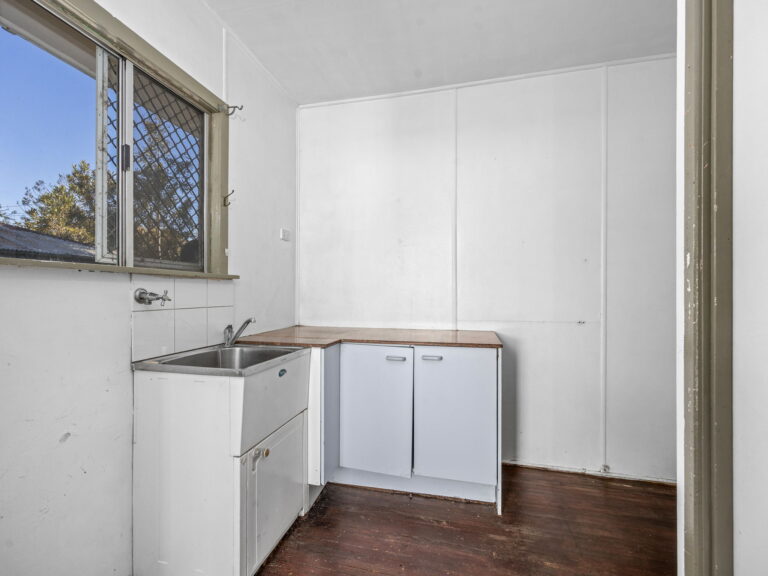 46 Briggs Road, Raceview, QLD 4305