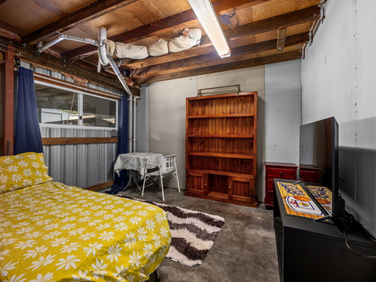 House-R2-5120601