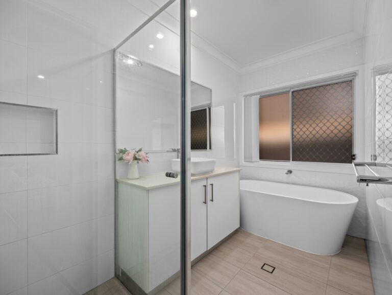 House-R2-5092993