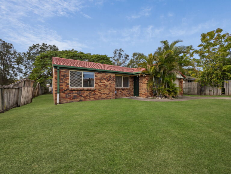 6 Gumnut Grove, Redbank Plains QLD 4301