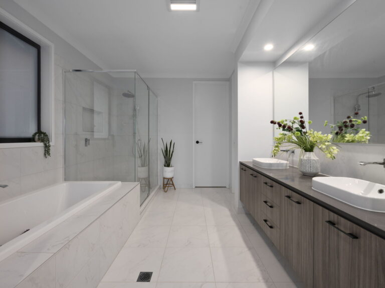 23 Evelyn Close, Deebing Heights, QLD 4306