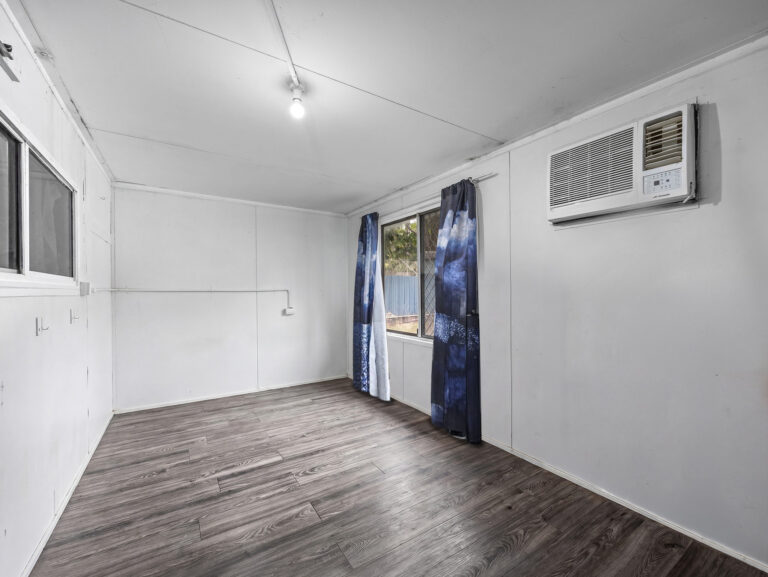 House-Dinmore-QLD-R2-4990860