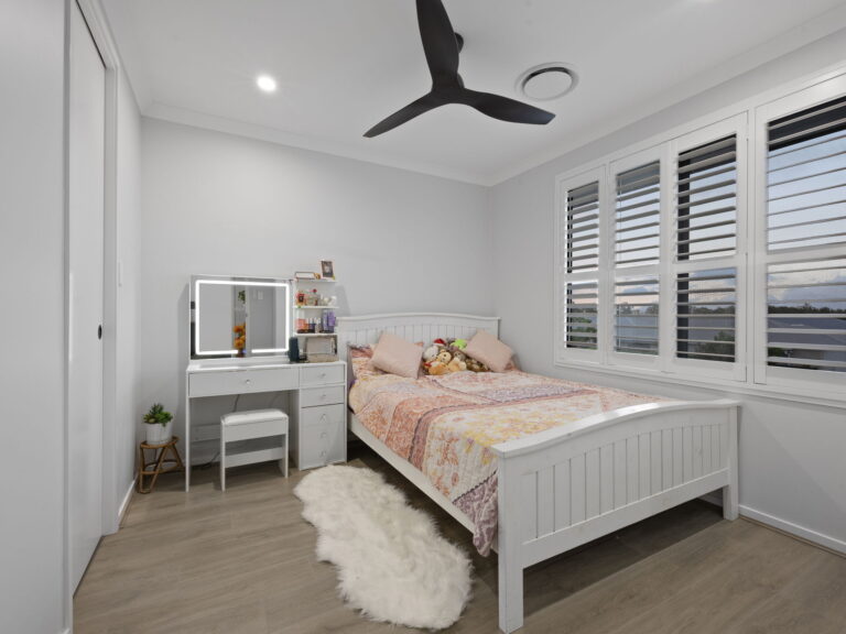 23 Evelyn Close, Deebing Heights, QLD 4306
