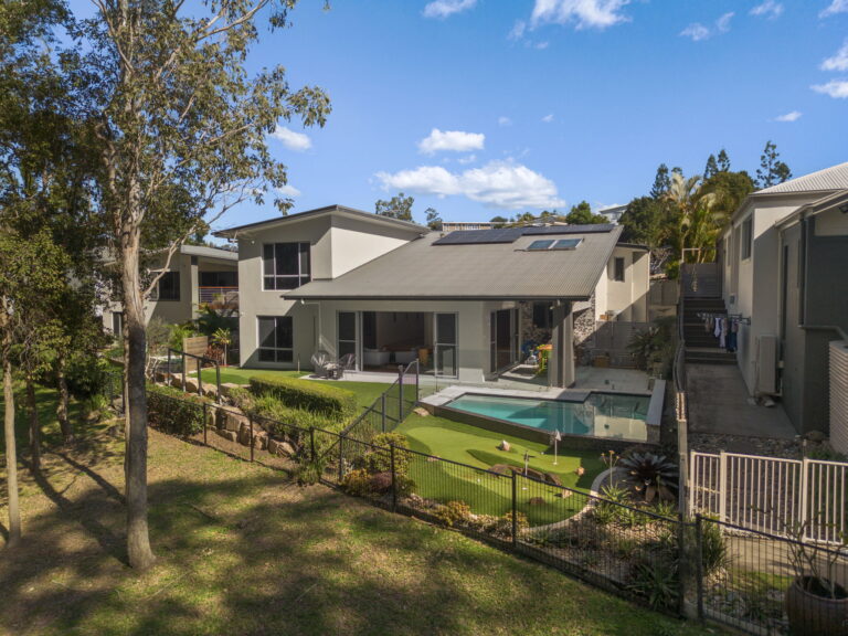 House-R2-4991937