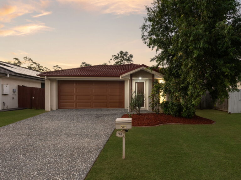 House-Augustine Heights-QLD-R2-5074323