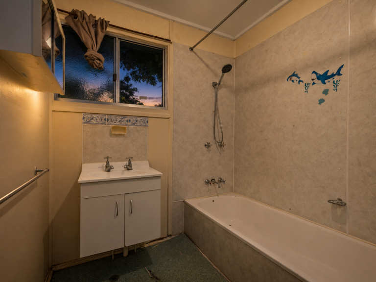 House-R2-5105735