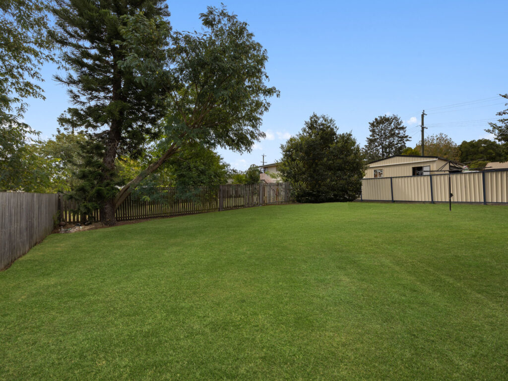 House-Redbank Plains-QLD-R2-4990869