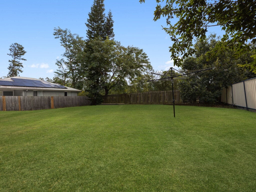 House-Redbank Plains-QLD-R2-4990869