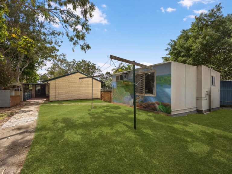 House-Dinmore-QLD-R2-4990860