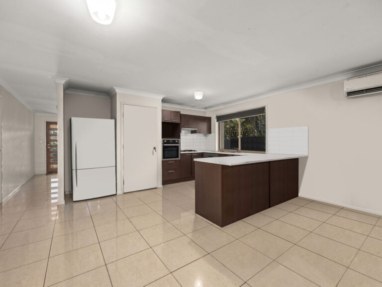 51 Harold Reinhardt Drive, Redbank Plains, QLD 4301