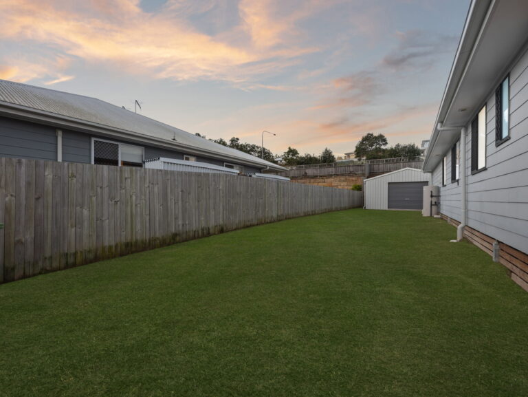 17 Parsons Street, Collingwood Park, QLD 4301