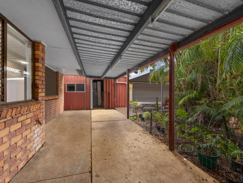 House-Redbank Plains-QLD-R2-4990869