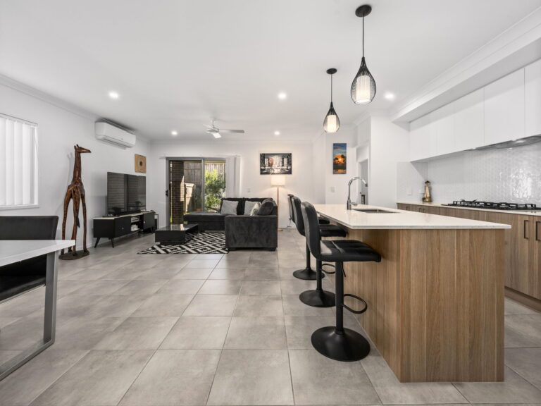 House-R2-5079503