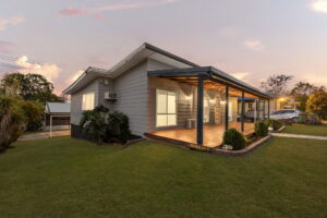 2 George Street, Blackstone, QLD 4304
