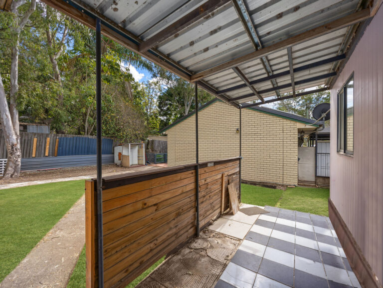 House-Dinmore-QLD-R2-4990860