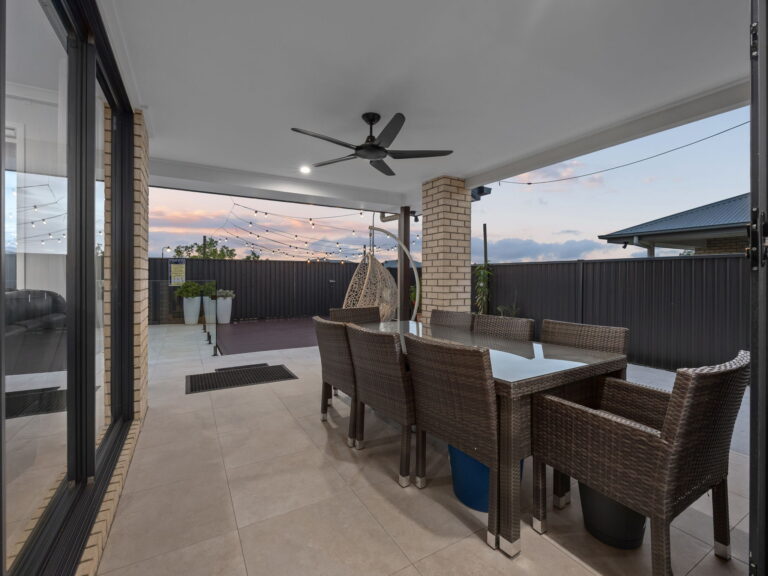23 Evelyn Close, Deebing Heights, QLD 4306