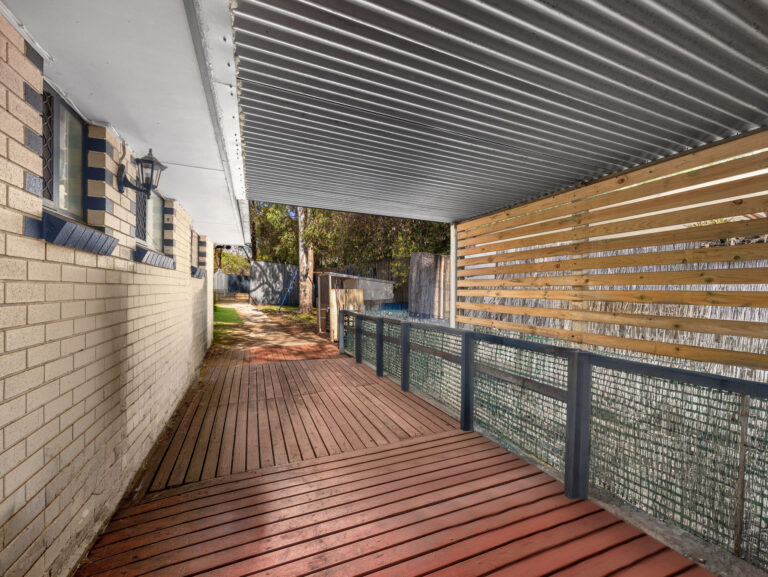 House-Dinmore-QLD-R2-4990860