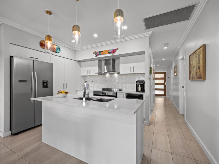 House-R2-5092993