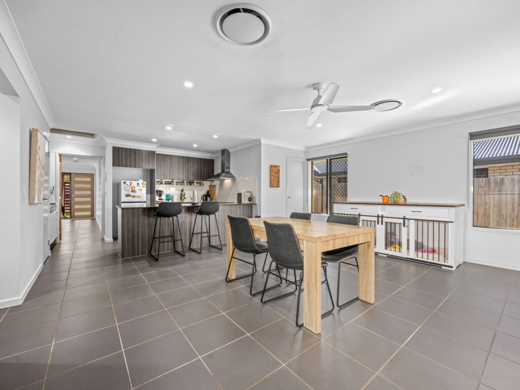 9 Maudsley Crescent, Collingwood Park QLD 4301