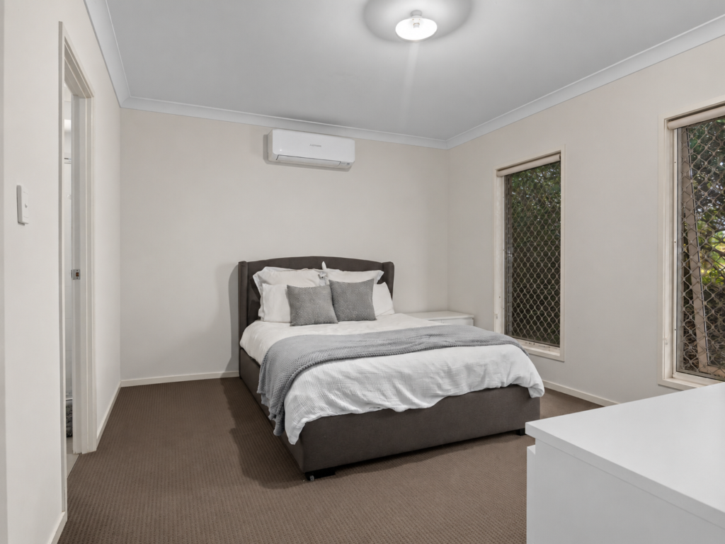 House-Redbank Plains-QLD-R2-5049894