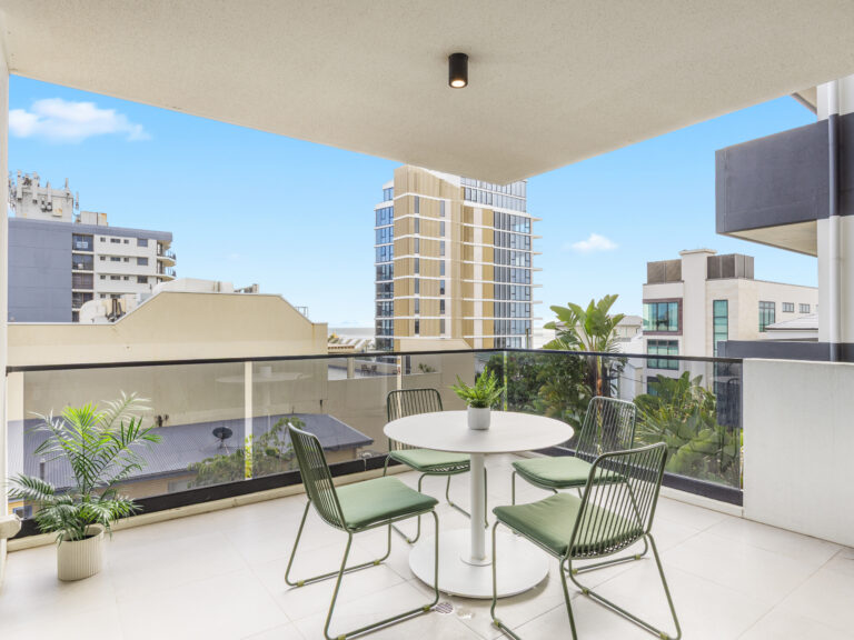 205/88 Jefferson Lane, Palm Beach, QLD 4221