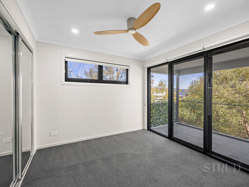 35 Mapleton Street, South Ripley, QLD 4306 Australia