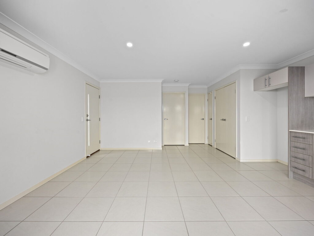 1/33 Shelley St, Redbank Plains, QLD 4301