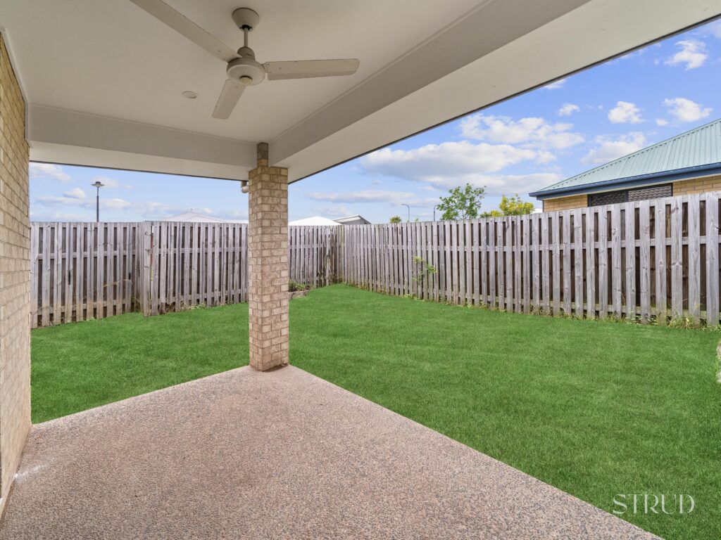 2/33 Shelley St, Redbank Plains, QLD 4301