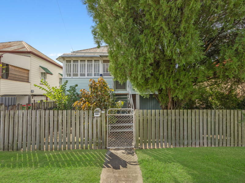 21 The Terrace, North Ipswich, QLD 4305