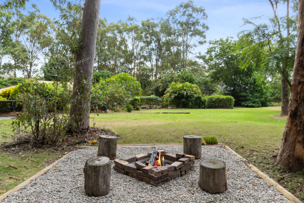 16 Elanora Way, Karalee QLD 4306