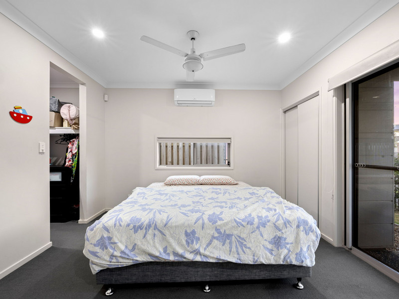 15 Troost Circuit, Bellbird Park, QLD 4300