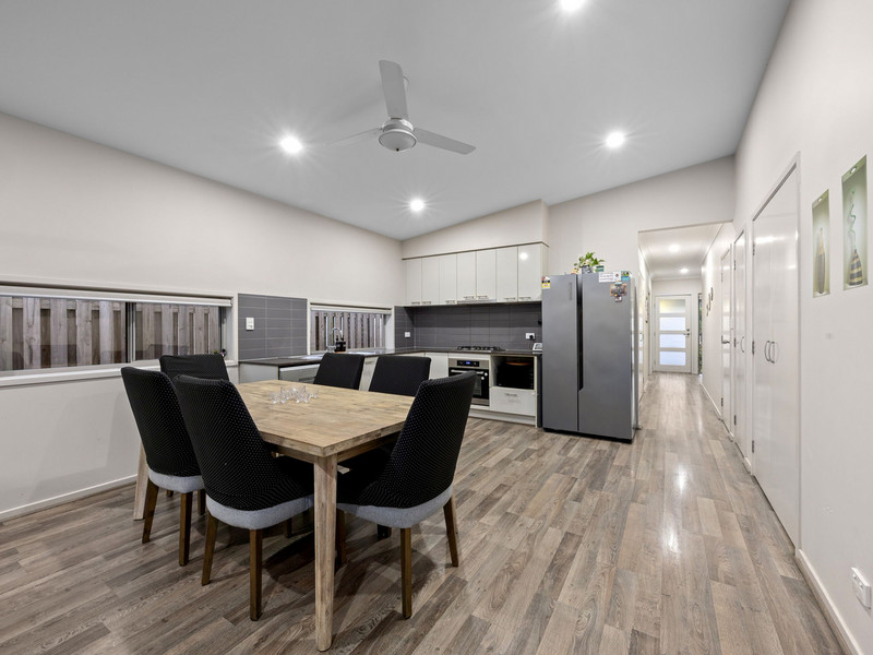 15 Troost Circuit, Bellbird Park, QLD 4300