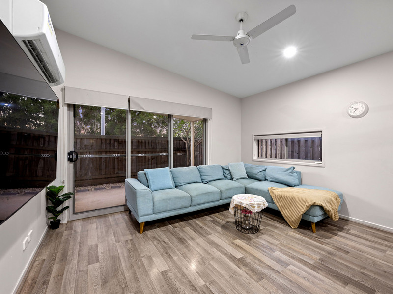 15 Troost Circuit, Bellbird Park, QLD 4300