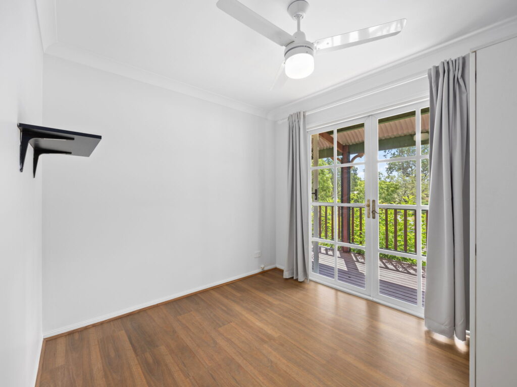 25 Falvey Crescent, Goodna, QLD 4300