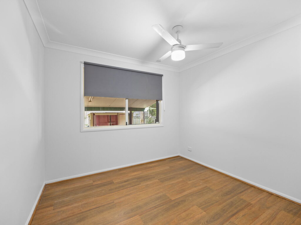 25 Falvey Crescent, Goodna, QLD 4300