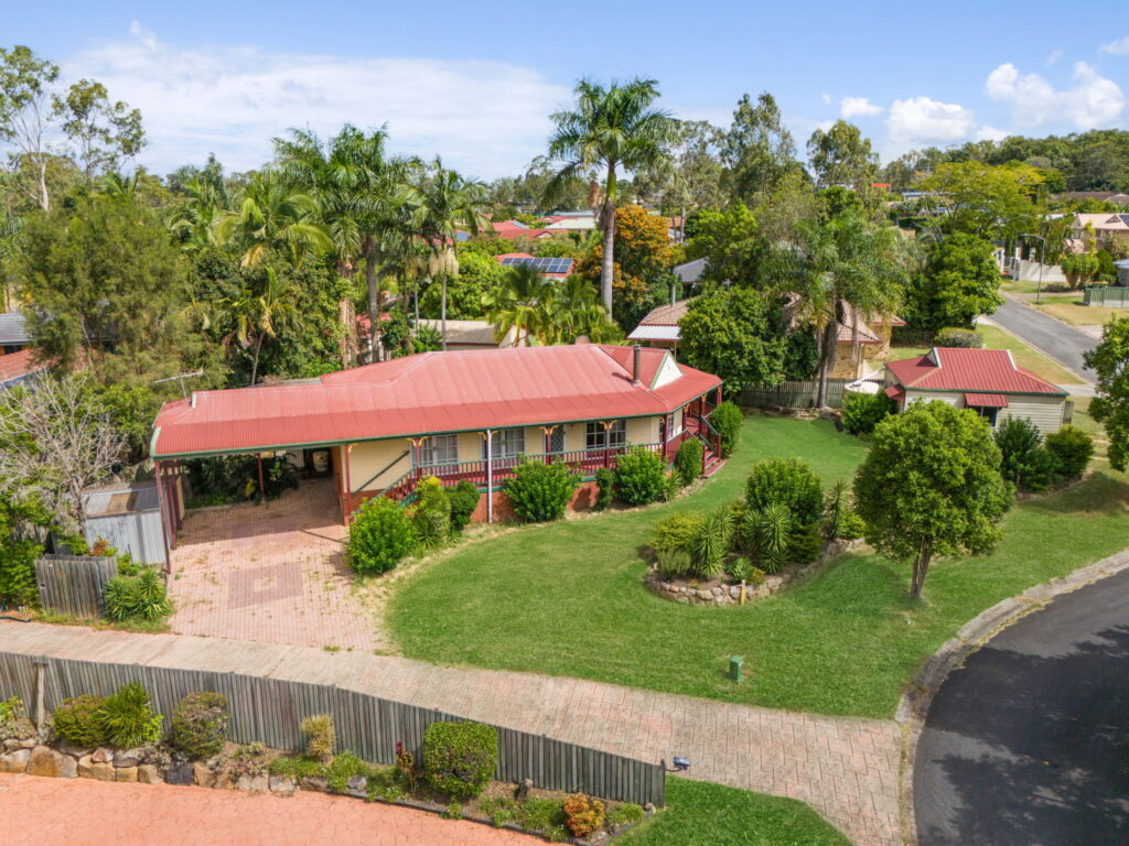 25 Falvey Crescent, Goodna, QLD 4300