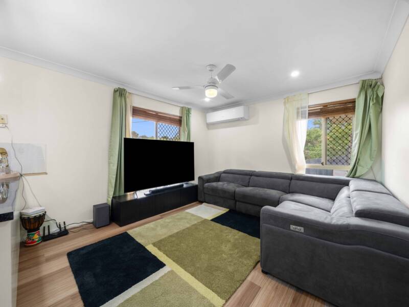 207 Eagle Street, Collingwood Park, QLD 4301